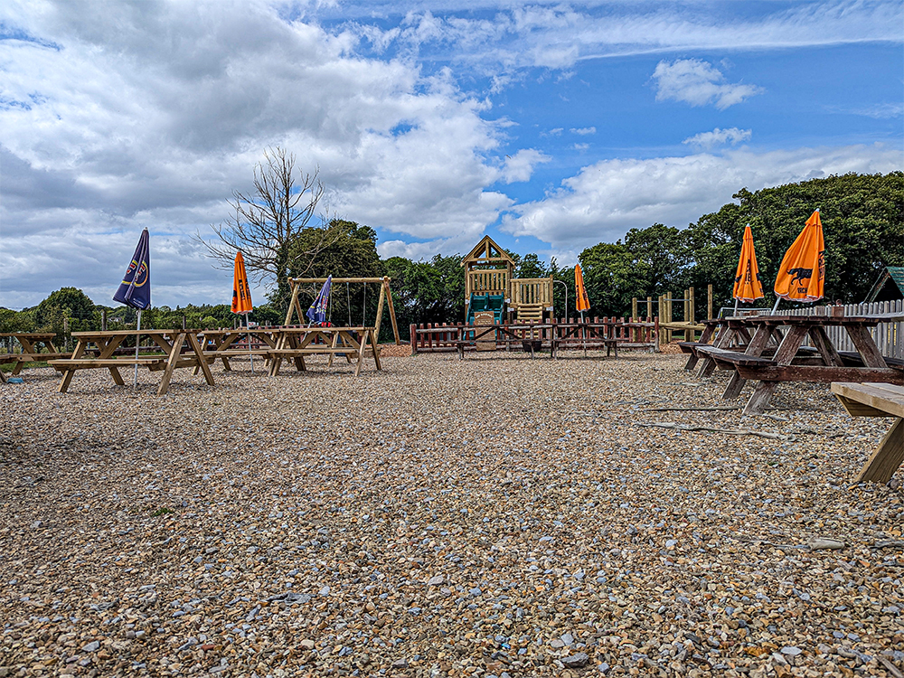 play area for children at the horse and groom ningwood
